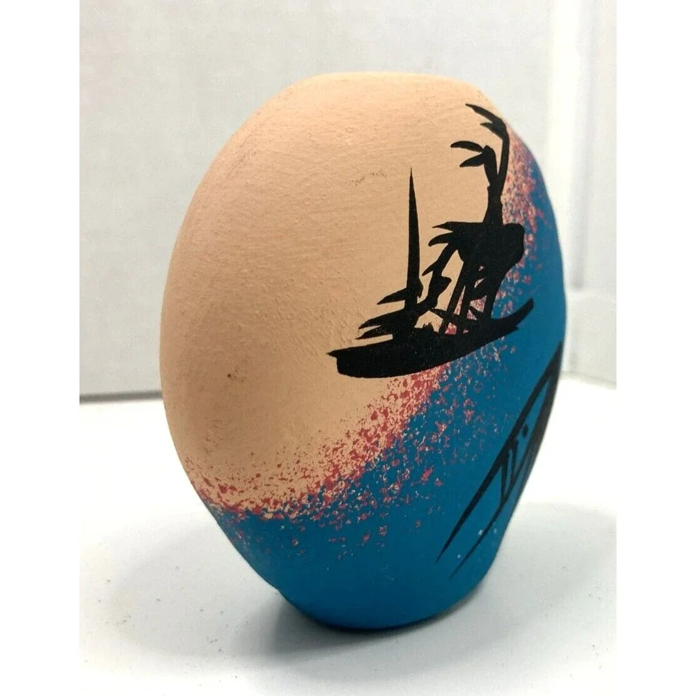 Southwest Native American‎ Signed Navajo Silhouette Small Pottery Vase Pot 3